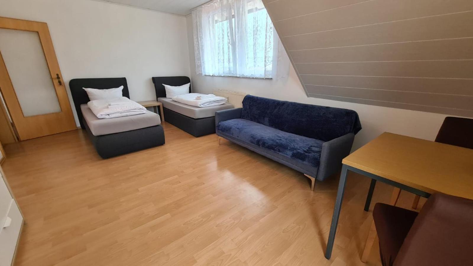 Schlafzimmer 1 Mit Top Aussicht Ueber Weilstetten 바링엔 외부 사진